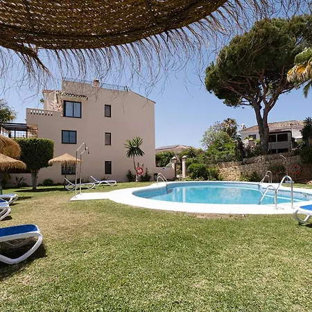 Santa Maria Elviria Golf Penthouse With Large Private Terrace And Sea Views -029 ماربيا