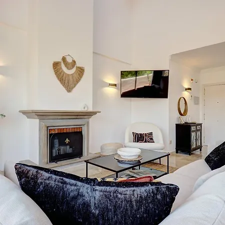 Apartment Santa Maria Elviria Golf Penthouse With Large Private Terrace And Sea Views -029 Marbella
