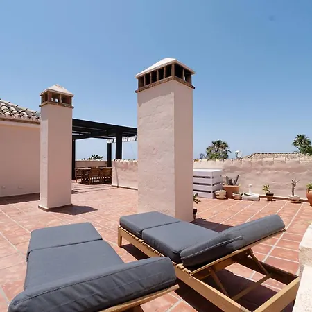 Santa Maria Elviria Golf Penthouse With Large Private Terrace And Sea Views -029 מארבלה